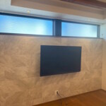 エコカラット、壁掛けテレビ、コンセント造作