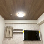 アクセントクロス、壁掛けテレビ、コンセント増設、インテリアカウンター